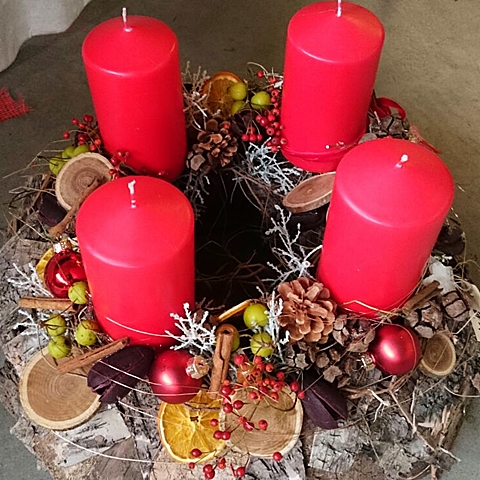 Adventsschmuck in Saalfeld